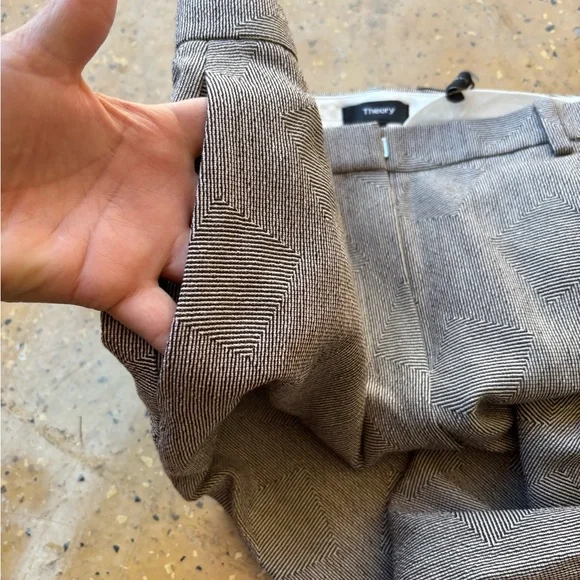 Theory Gray Patterned Pants